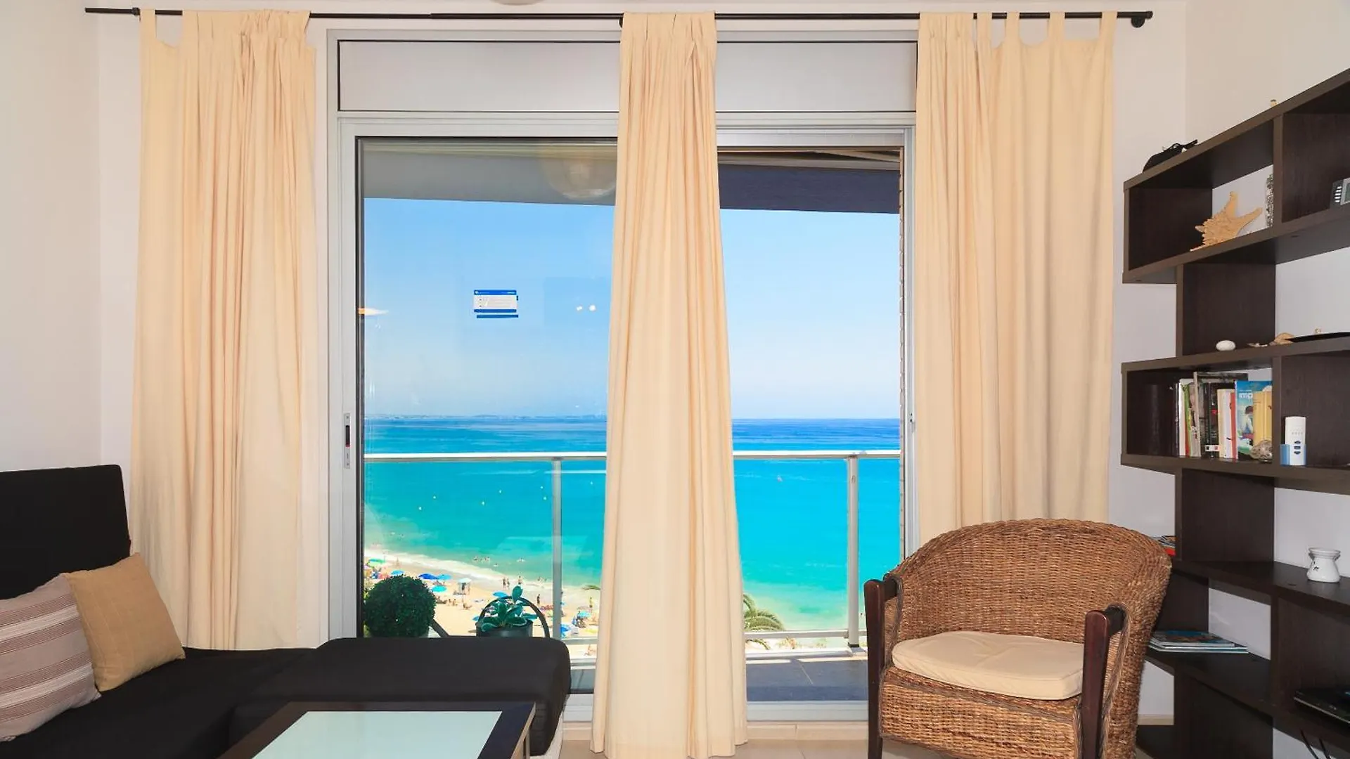 Uhc Panoramic Family Complex Apartment Miami Playa Spain